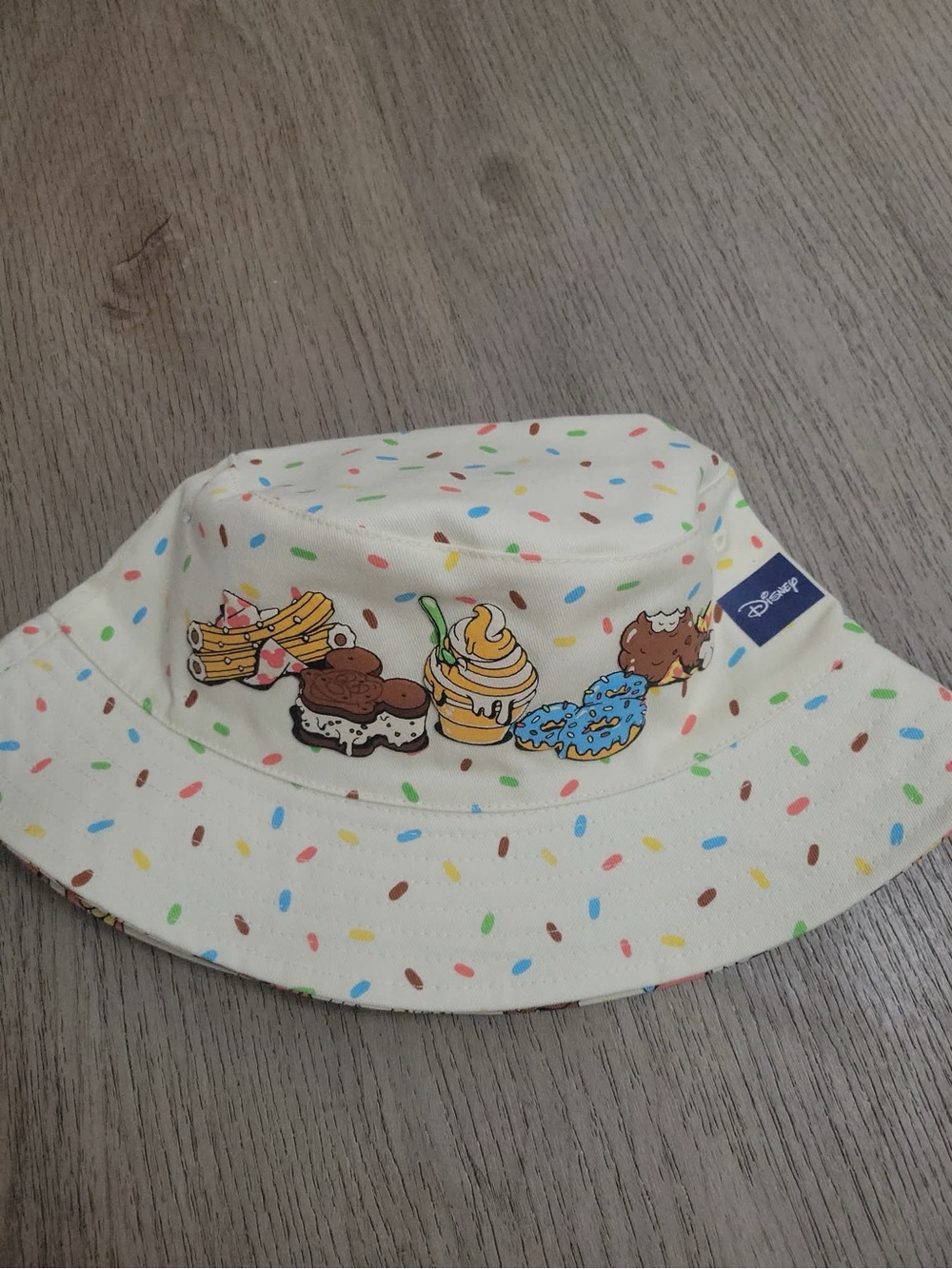 Disney Parks Adult Reversible Bucket Hat Colorful Sprinkle Print Dessert Patches